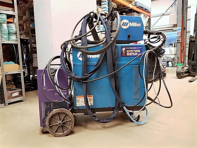 Miller XPS 450 Mig Welder Water Cooled AES